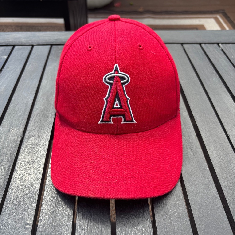 Twins Enterprise LA Angels Hat Unisex OSFM Red Good Embroidered Logo MLB Cap